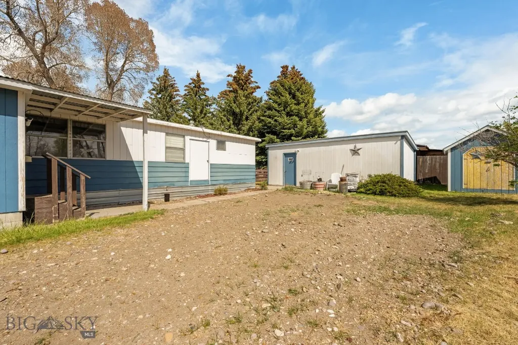 170 Pioneer Drive Dillon MT 59725