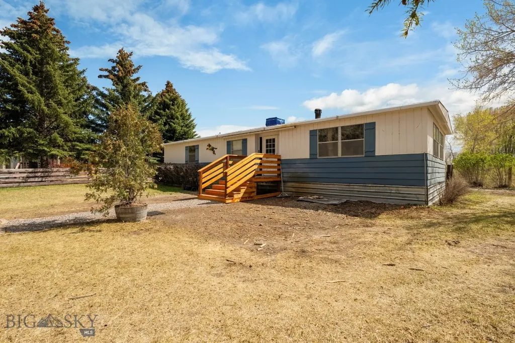 170 Pioneer Drive Dillon MT 59725