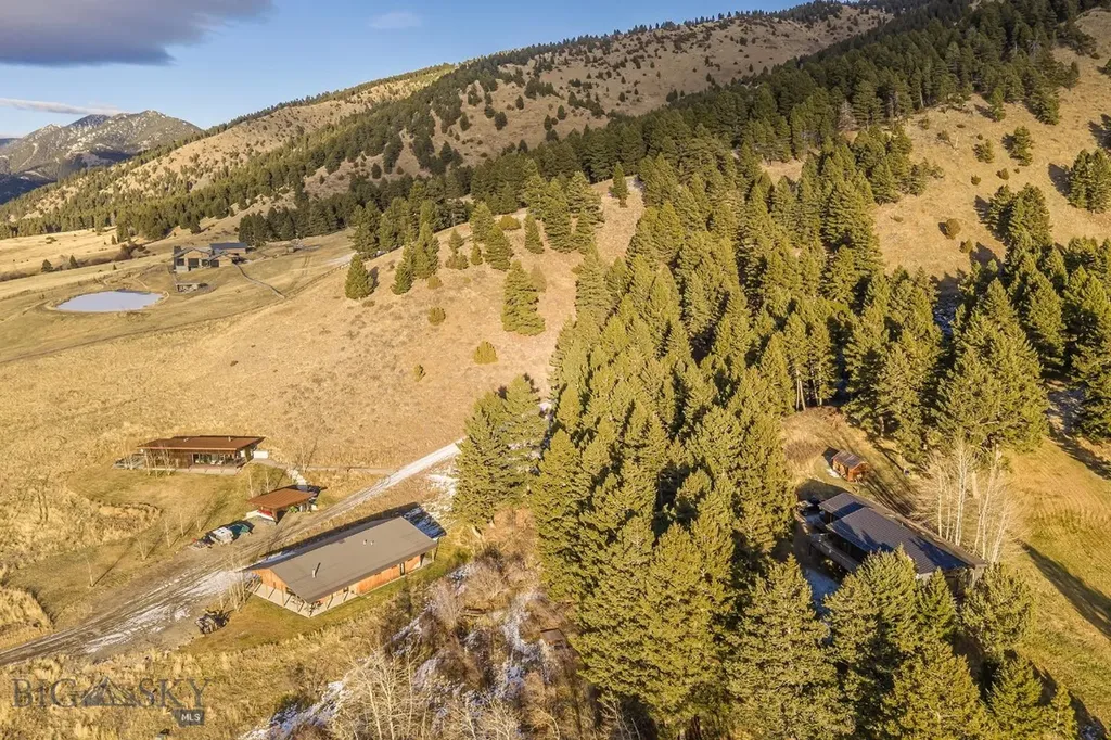 17640 Rocky Mountain Road Belgrade MT 59714