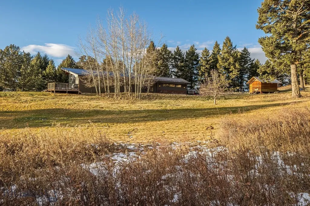17640 Rocky Mountain Road Belgrade MT 59714