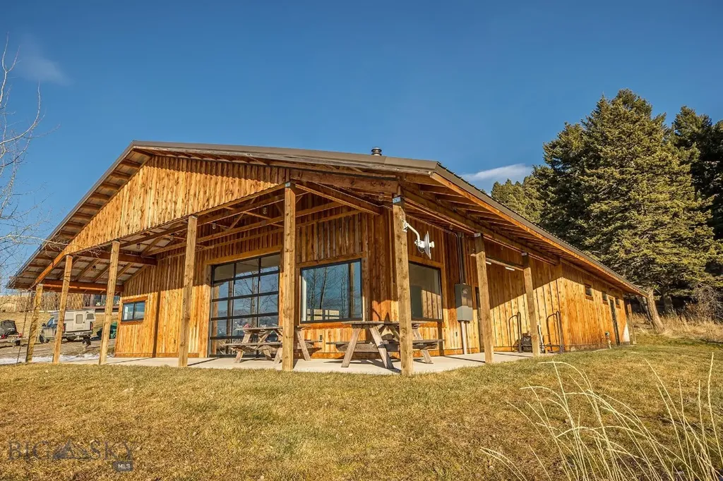 17640 Rocky Mountain Road Belgrade MT 59714