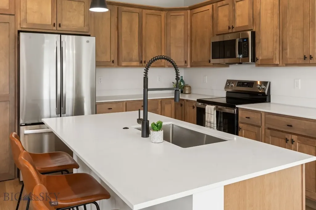 100 Bow Perch Lane Bozeman MT 59718