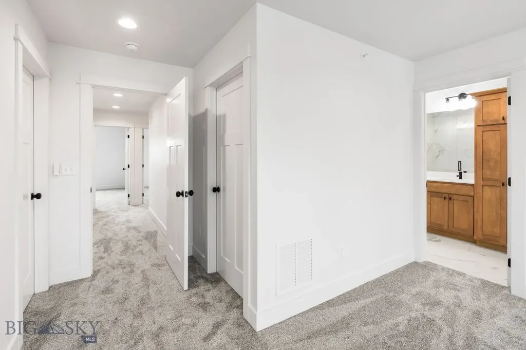 100 Bow Perch Lane Bozeman MT 59718
