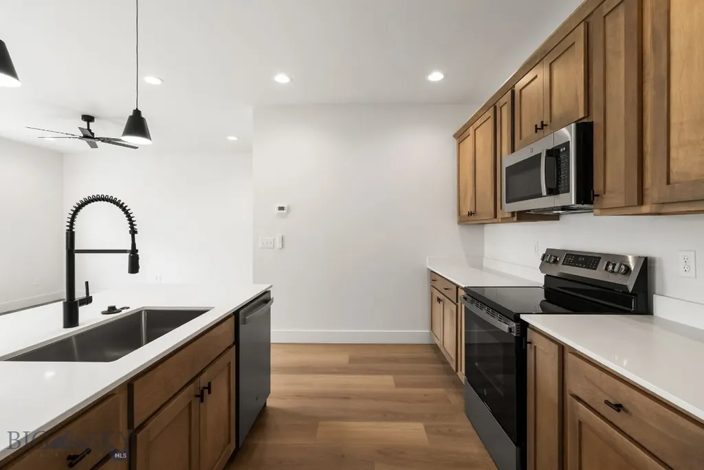 100 Bow Perch Lane Bozeman MT 59718