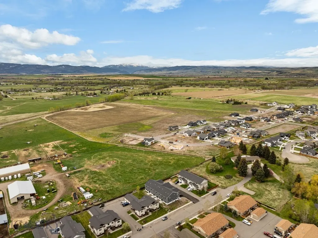 100 Bow Perch Lane Bozeman MT 59718