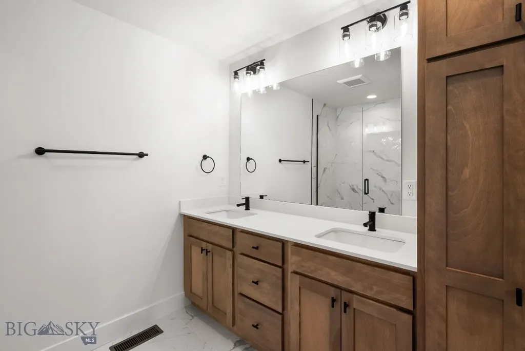 100 Bow Perch Lane Bozeman MT 59718