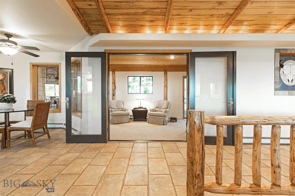 952 N Meadow Creek Road Mcallister MT 59740
