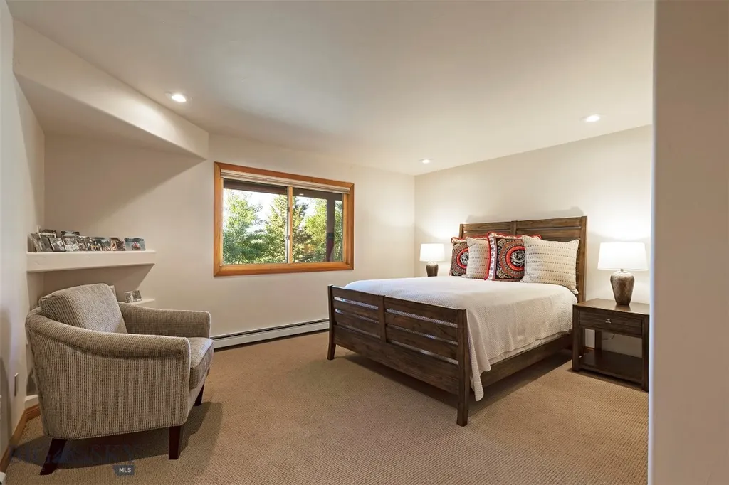 952 N Meadow Creek Road Mcallister MT 59740