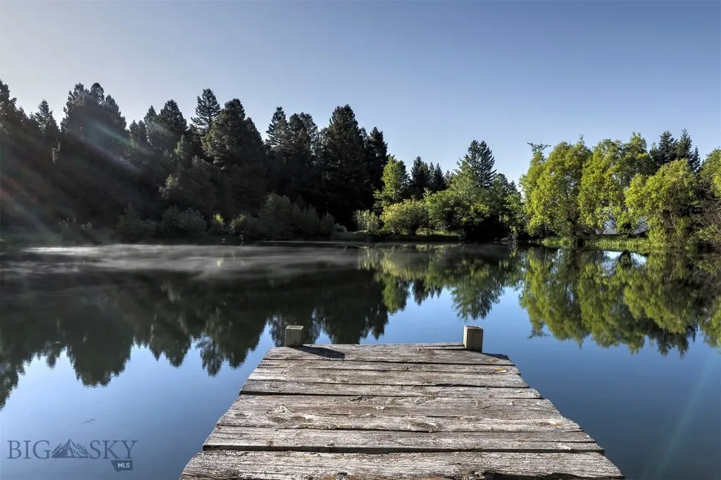 952 N Meadow Creek Road Mcallister MT 59740