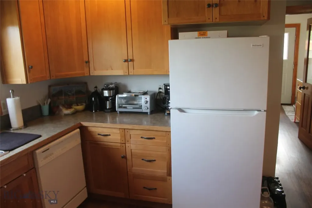 212 East 3rd Avenue Big Timber MT 59011