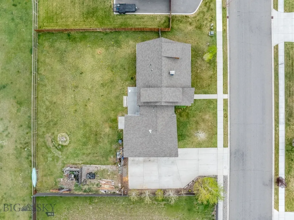 1704 Roundup Boulevard Belgrade MT 59714