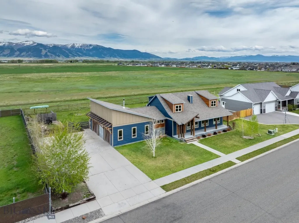 1704 Roundup Boulevard Belgrade MT 59714