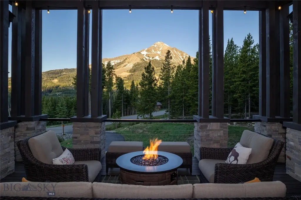 13 Little Plume Big Sky MT 59716