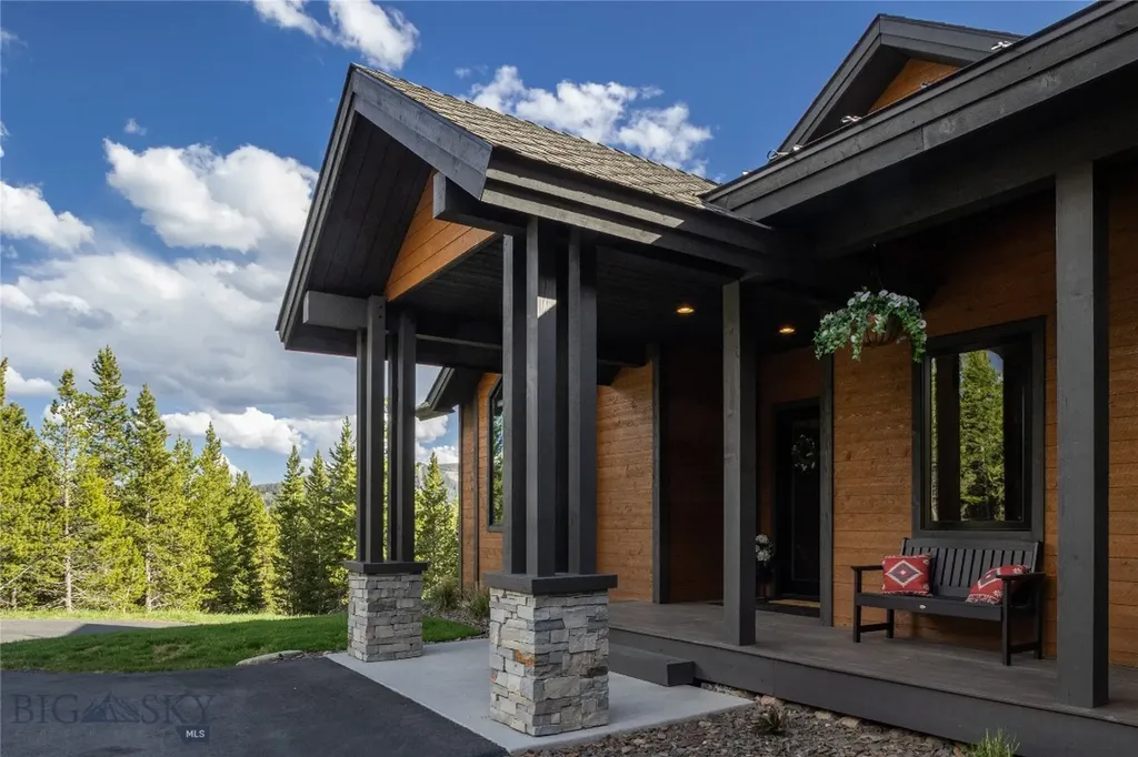 13 Little Plume Big Sky MT 59716