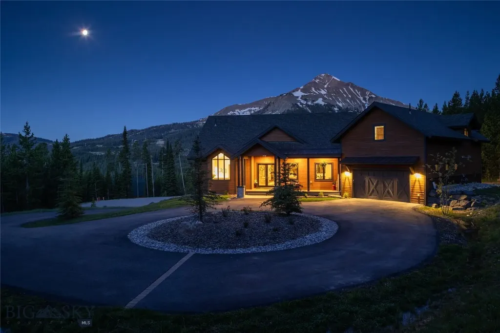 13 Little Plume Big Sky MT 59716