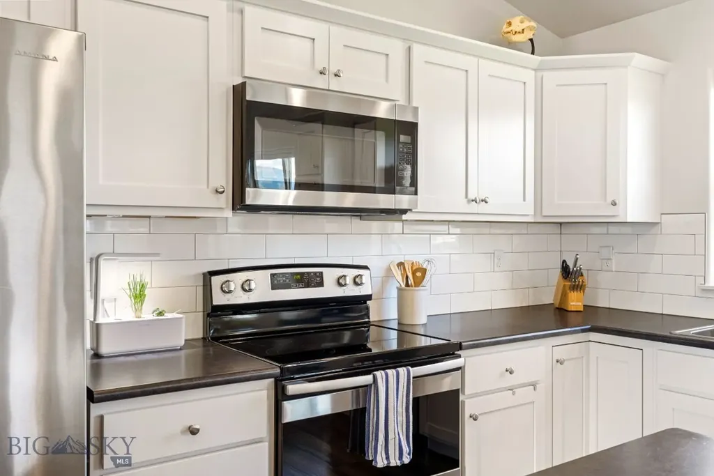 1402 Ingomar Boulevard Belgrade MT 59714