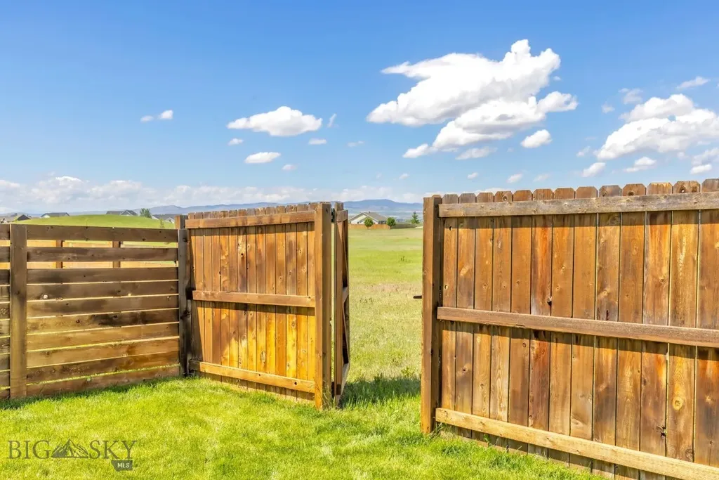1402 Ingomar Boulevard Belgrade MT 59714