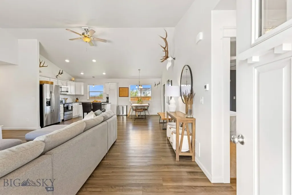 1402 Ingomar Boulevard Belgrade MT 59714