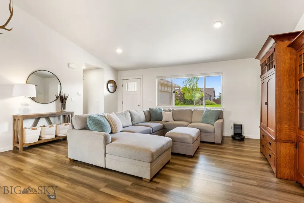 1402 Ingomar Boulevard Belgrade MT 59714