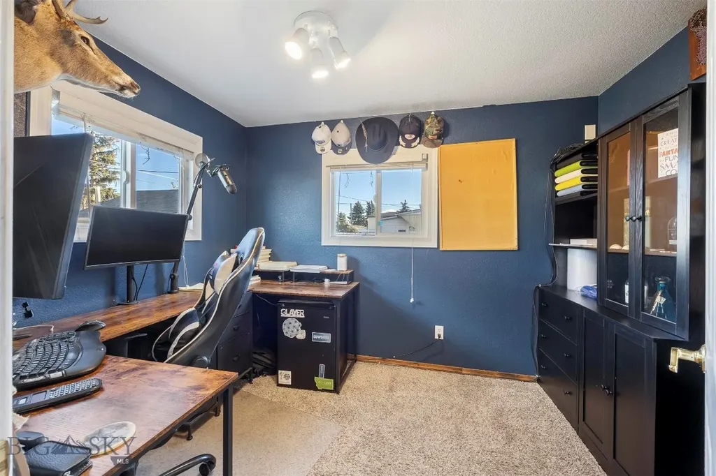 2930 Sanders Butte MT 59701