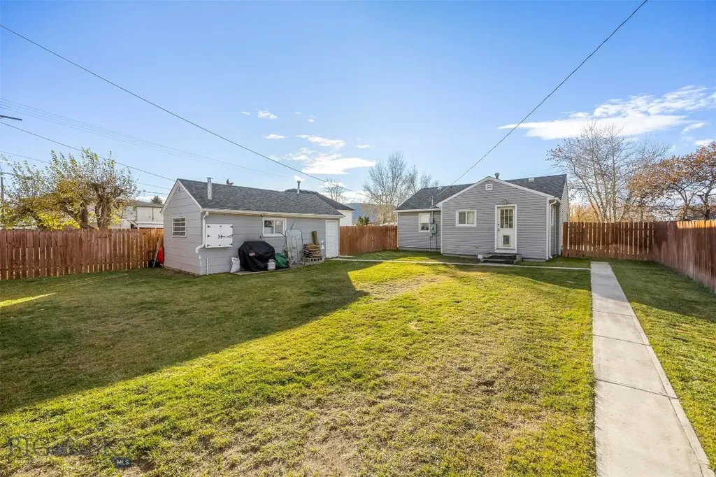 2930 Sanders Butte MT 59701