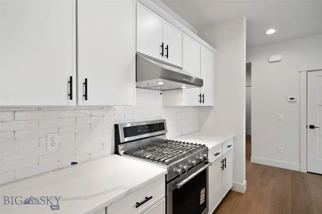 1502 Beeker Lane Belgrade MT 59714