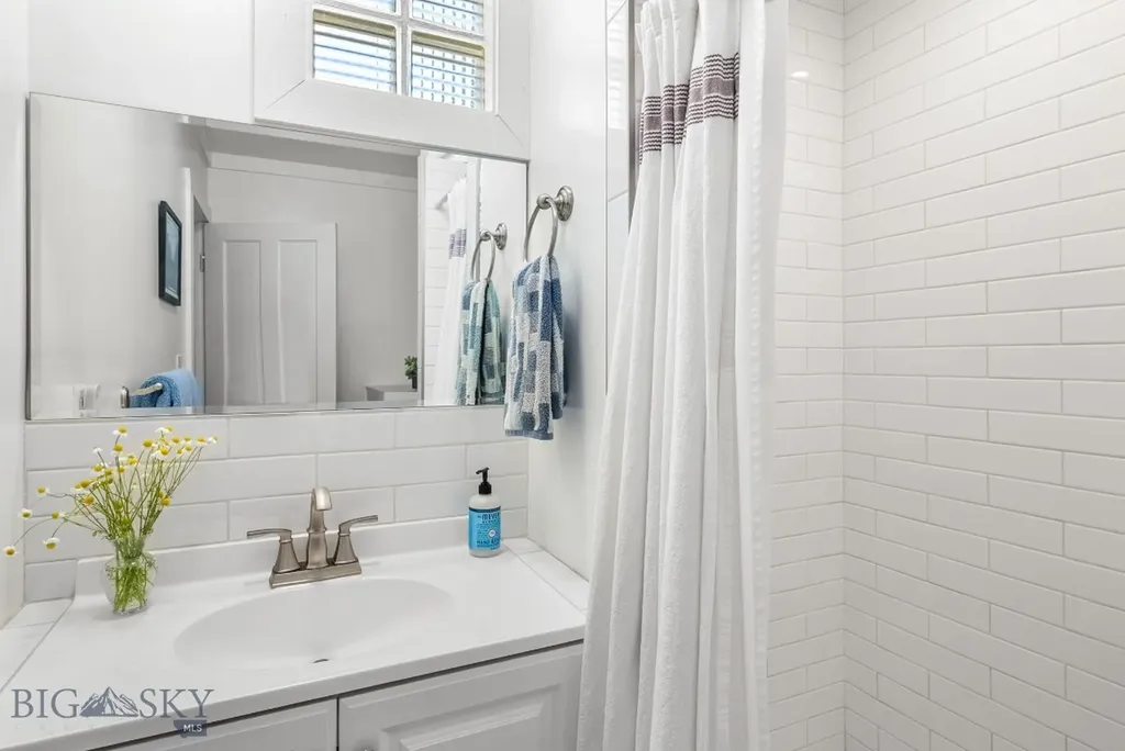 206 S 7th Avenue Bozeman MT 59715