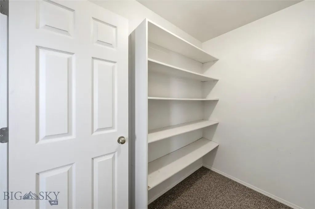 539 N River Rock Belgrade MT 59714