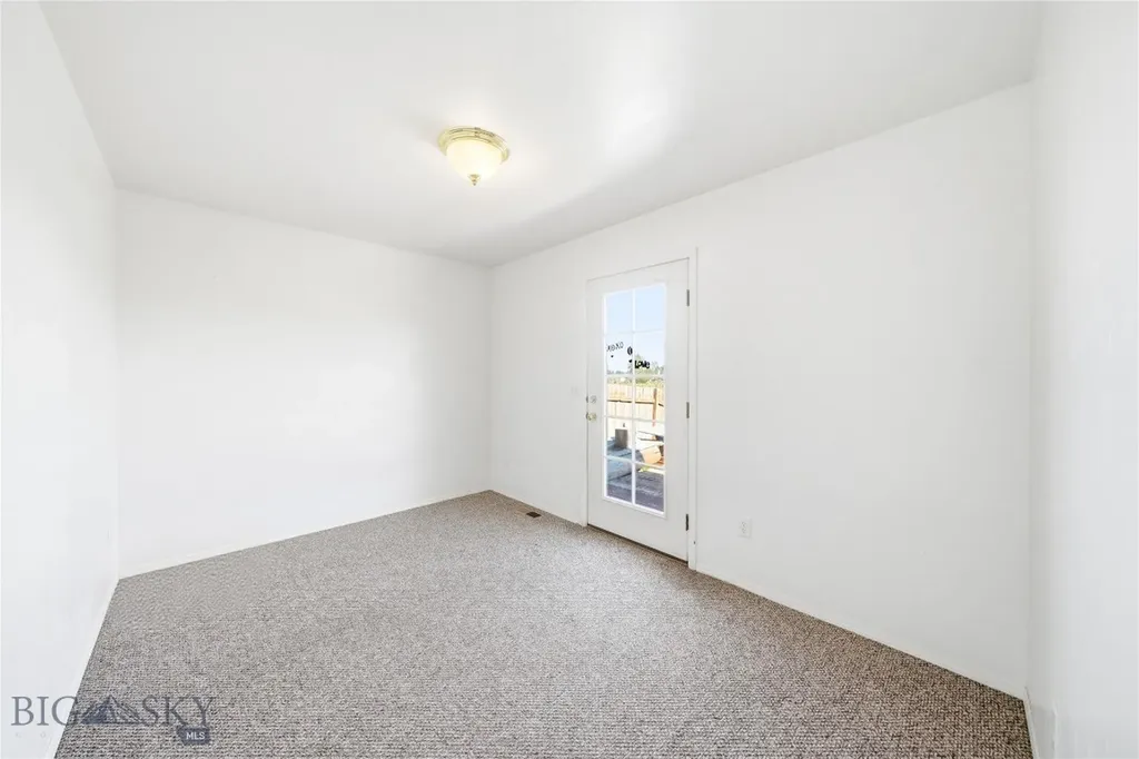 539 N River Rock Belgrade MT 59714