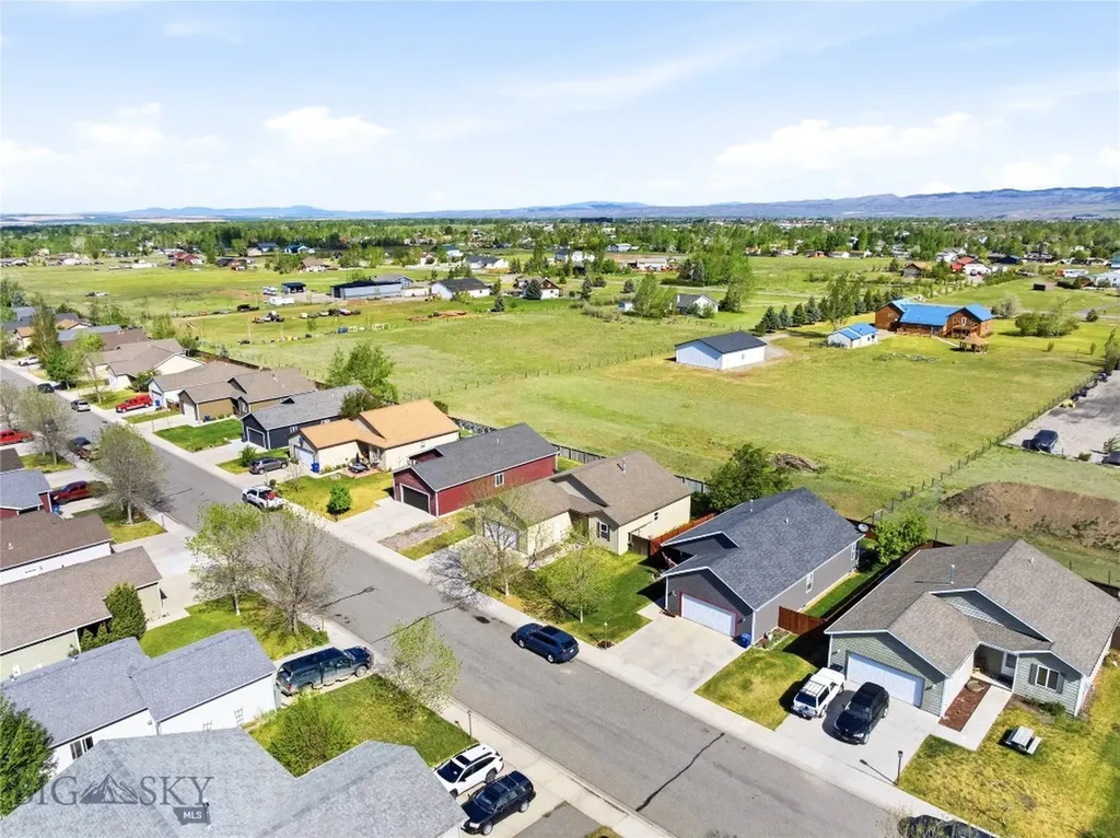 539 N River Rock Belgrade MT 59714