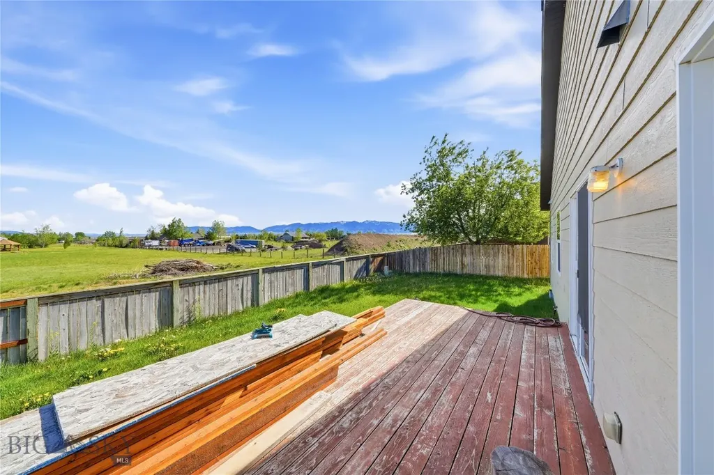 539 N River Rock Belgrade MT 59714