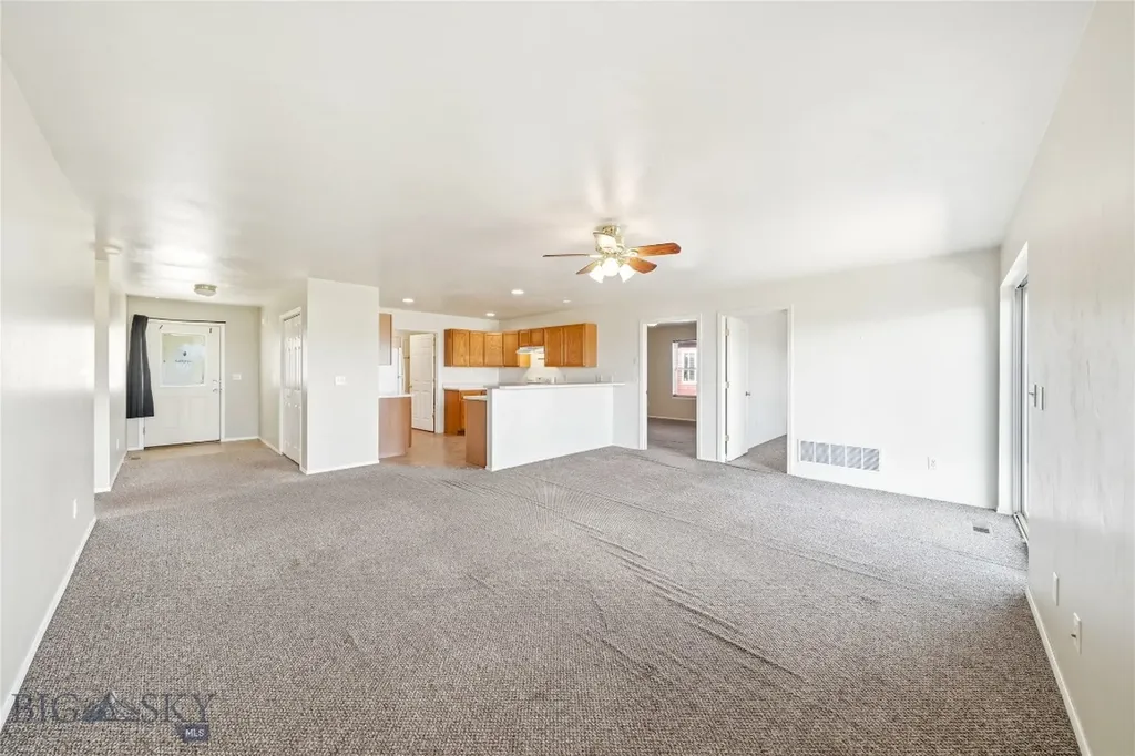 539 N River Rock Belgrade MT 59714