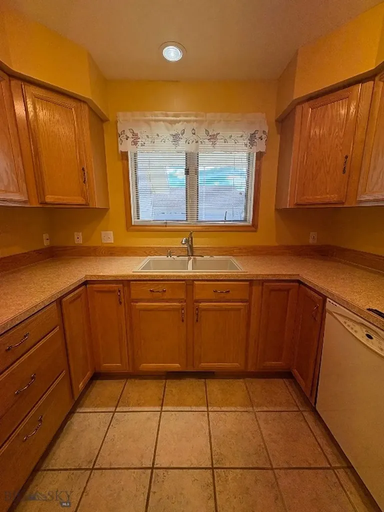 206 Aspen Loop Butte MT 59701