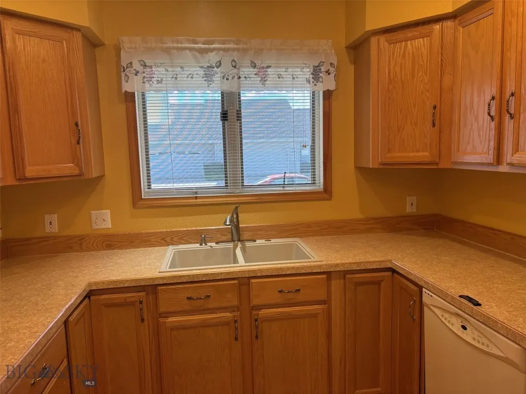 206 Aspen Loop Butte MT 59701