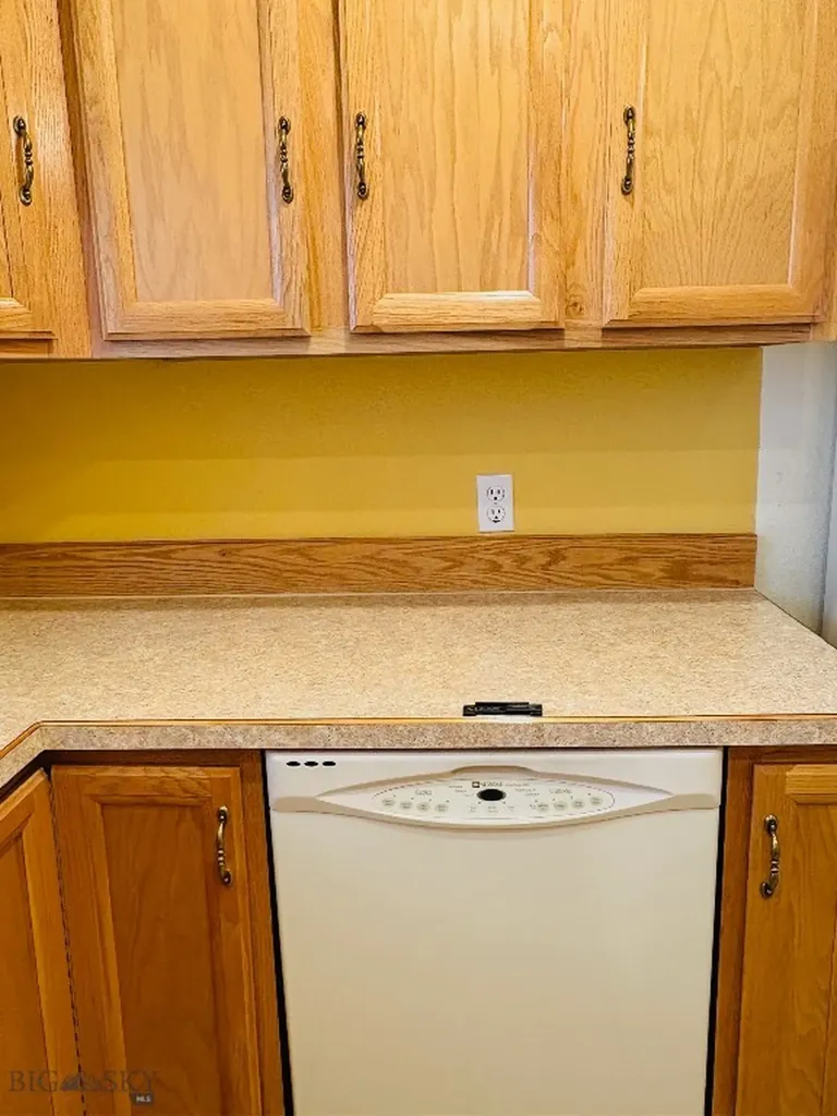 206 Aspen Loop Butte MT 59701