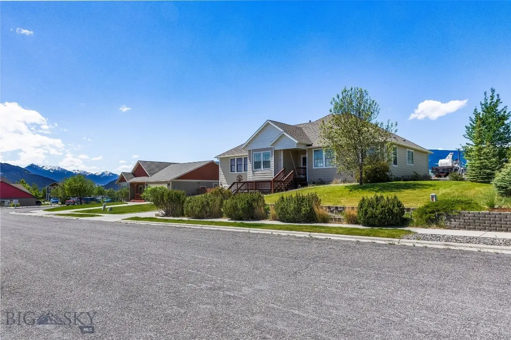 1117 Ridgeview Trail Livingston MT 59047