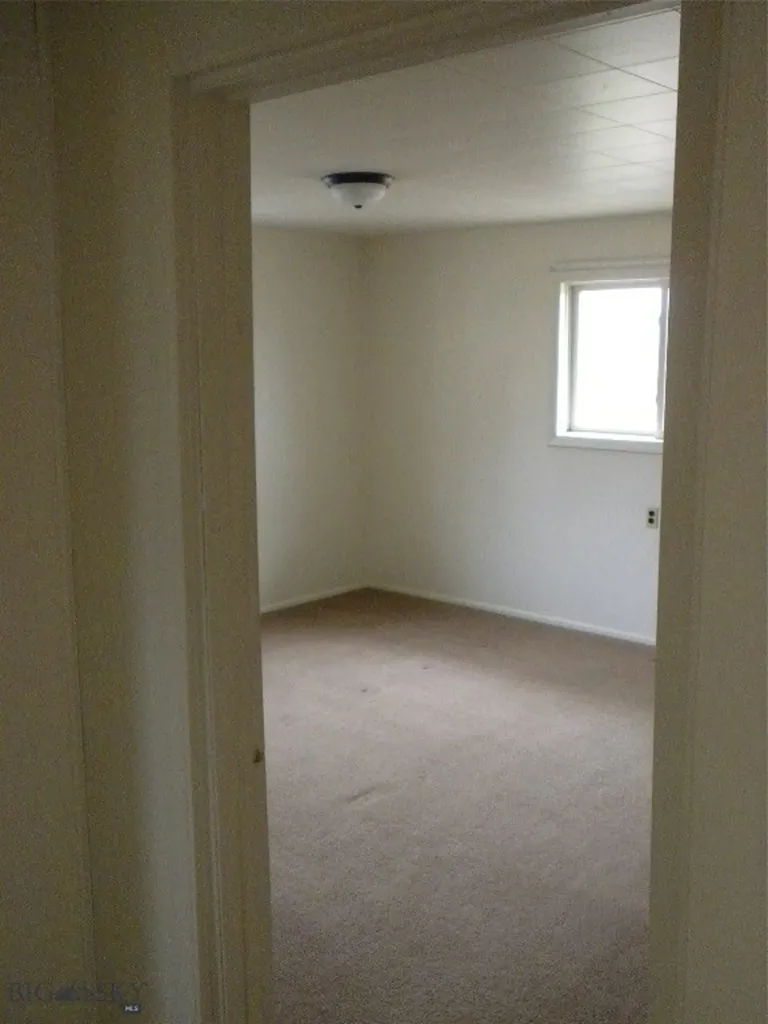 411 N Noble Whitehall MT 59759