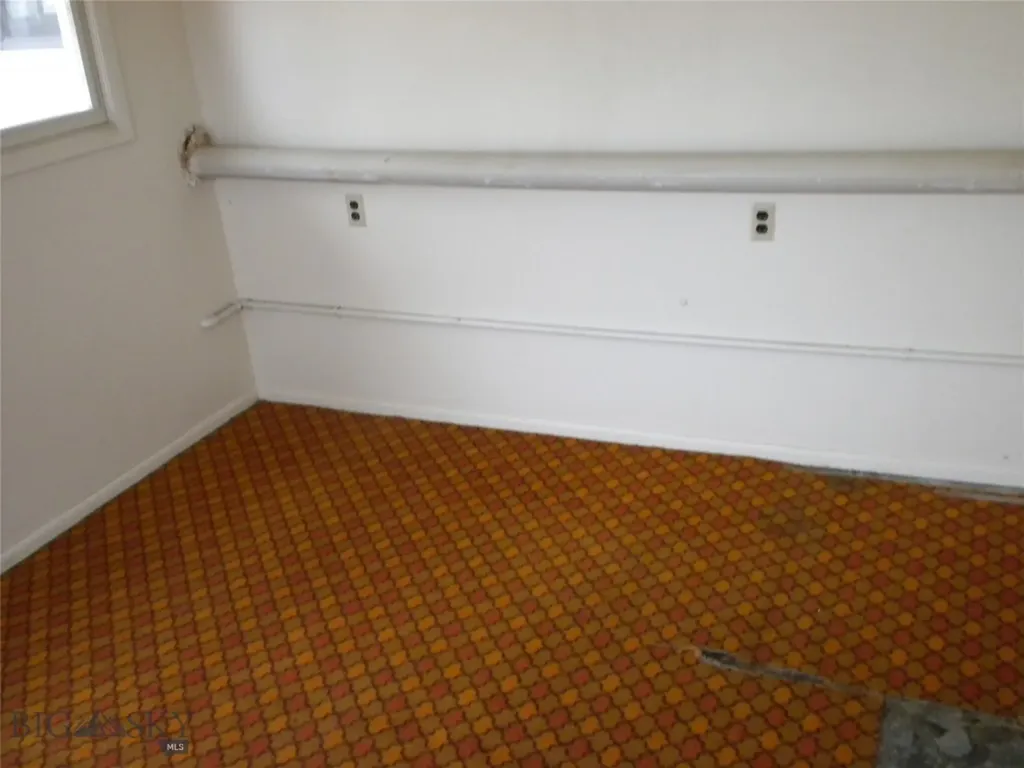 411 N Noble Whitehall MT 59759