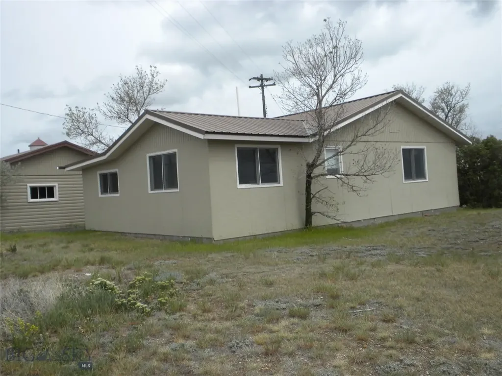 411 N Noble Whitehall MT 59759