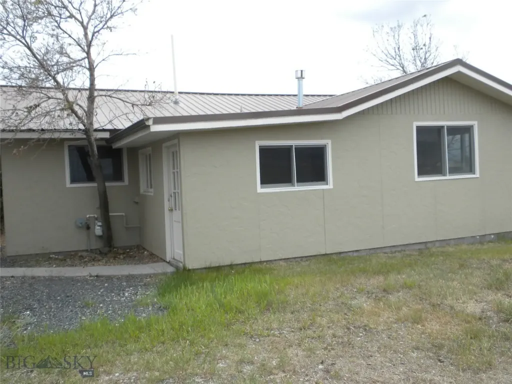 411 N Noble Whitehall MT 59759