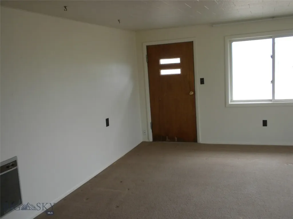 411 N Noble Whitehall MT 59759