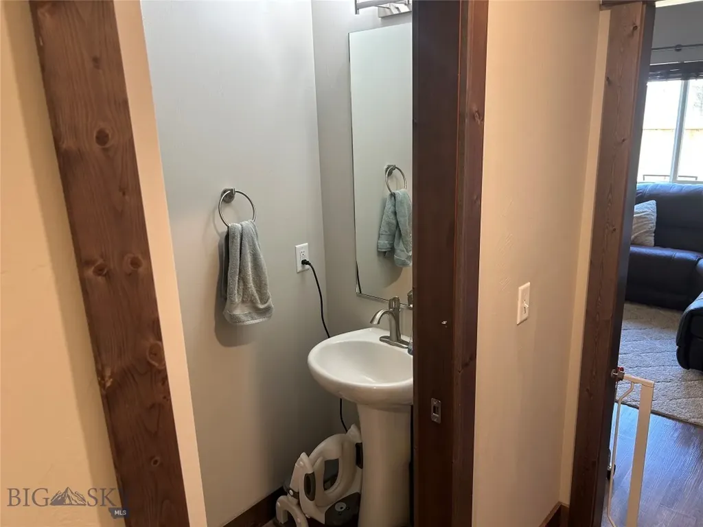 1503 Westwood Belgrade MT 59714