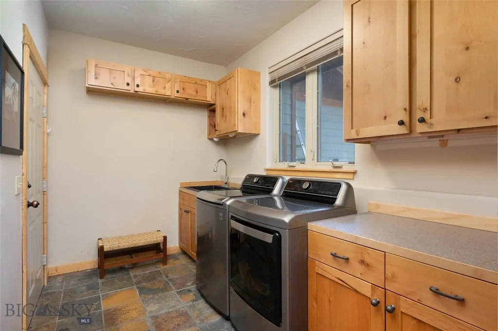 3140 Two Moons Road Big Sky MT 59716