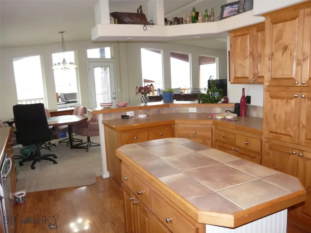7543 Fowler Lane Bozeman MT 59718