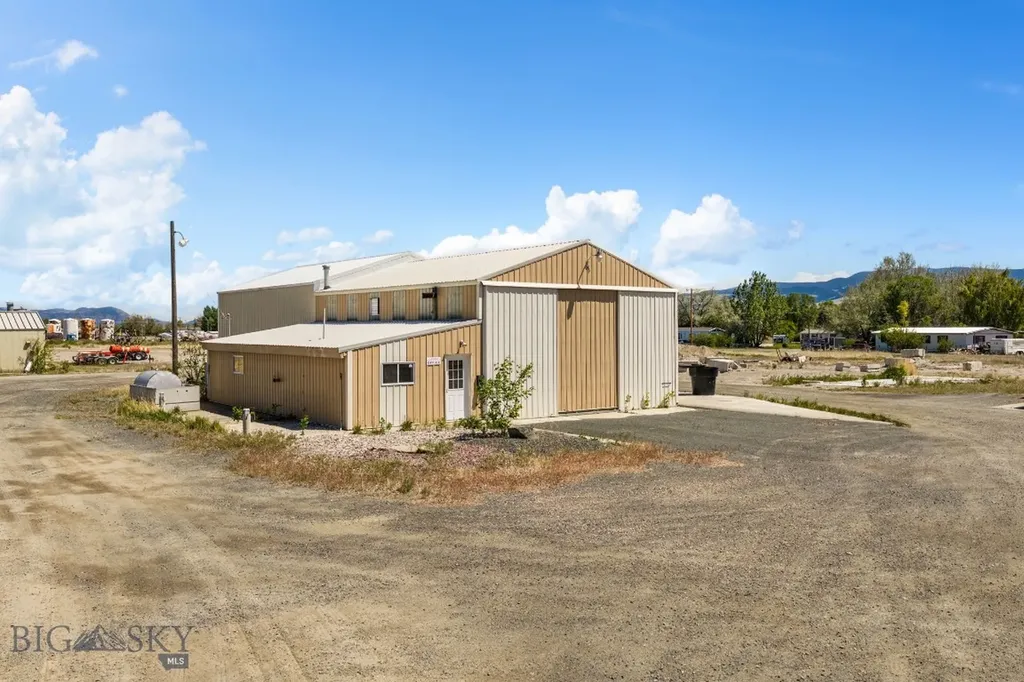 2 S Lincoln Street Whitehall MT 59759