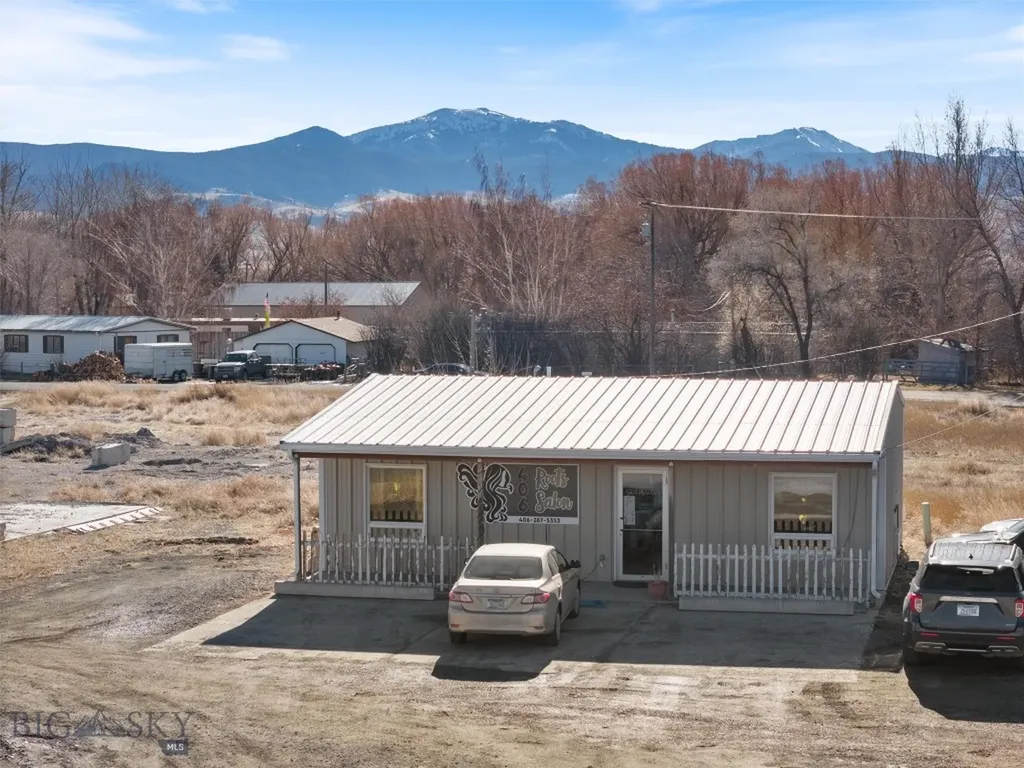 2 S Lincoln Street Whitehall MT 59759