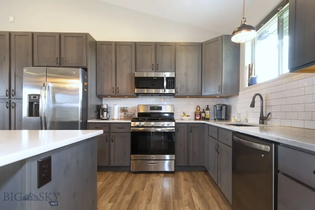 1511 Powers Boulevard Belgrade MT 59714