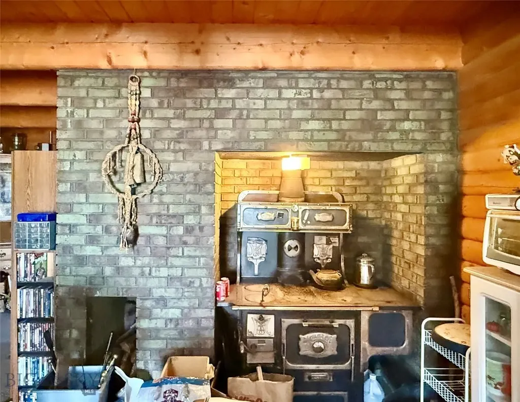 959 Mt Highway 55 Whitehall MT 59759
