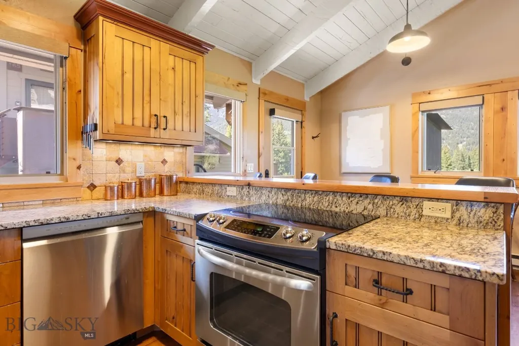 2575 Curley Bear Big Sky MT 59716