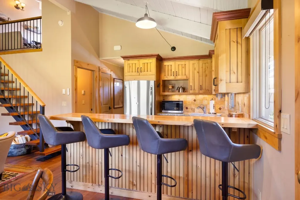 2575 Curley Bear Big Sky MT 59716